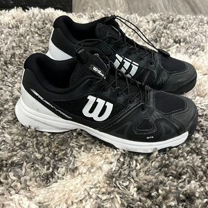 Wilson rush pro. Junior size 5.5 tennis shoes.